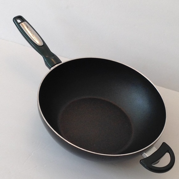 🇫🇷 T-Fal - 'Armaral' Made in France NonStick Pan - Picture 1 of 8
